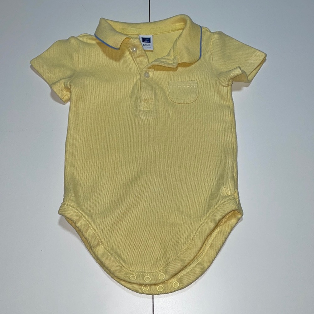 Janie and Jack Boys Yellow Onesie Size 6 to 12 Months